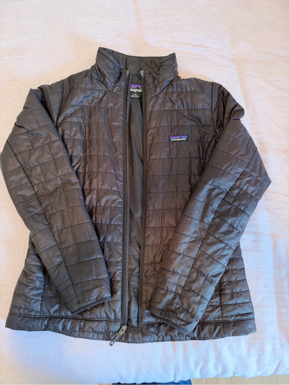 Patagonia Women's Quilted Puffer Jacket - Black